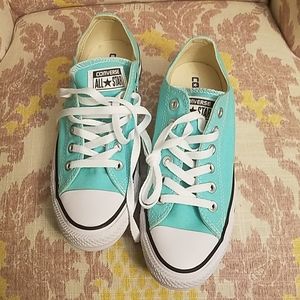 New No Tags.Turquoise.Chuck Taylor Sneakers